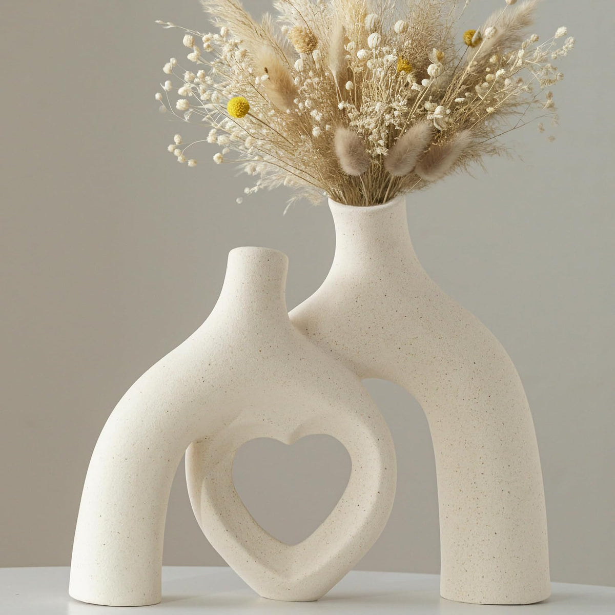 zensoe-zensoe-015-milky-white-ceramic-heart-shaped-decorative-vase image 2